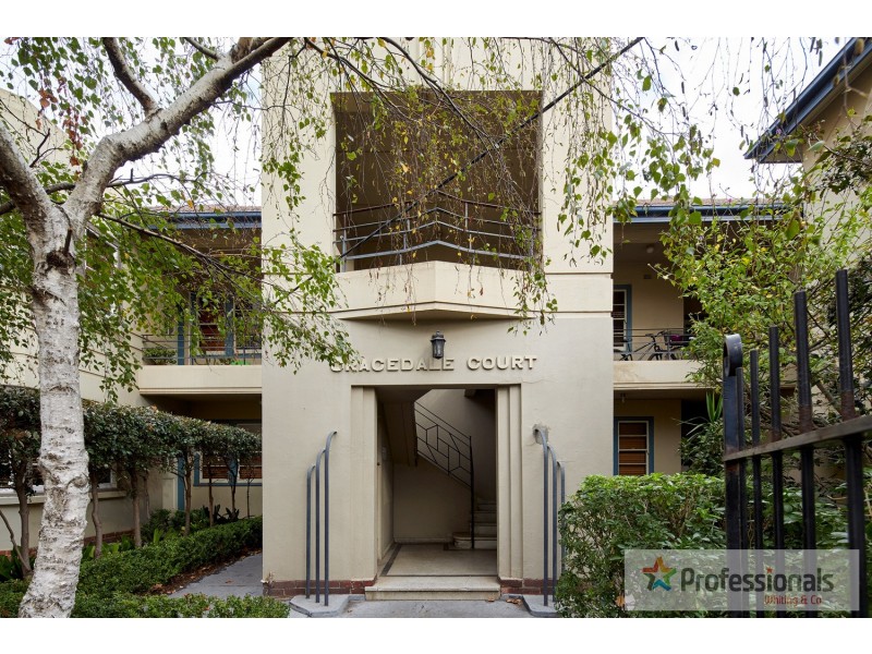 4/39 Mitford Street, Elwood VIC 3184