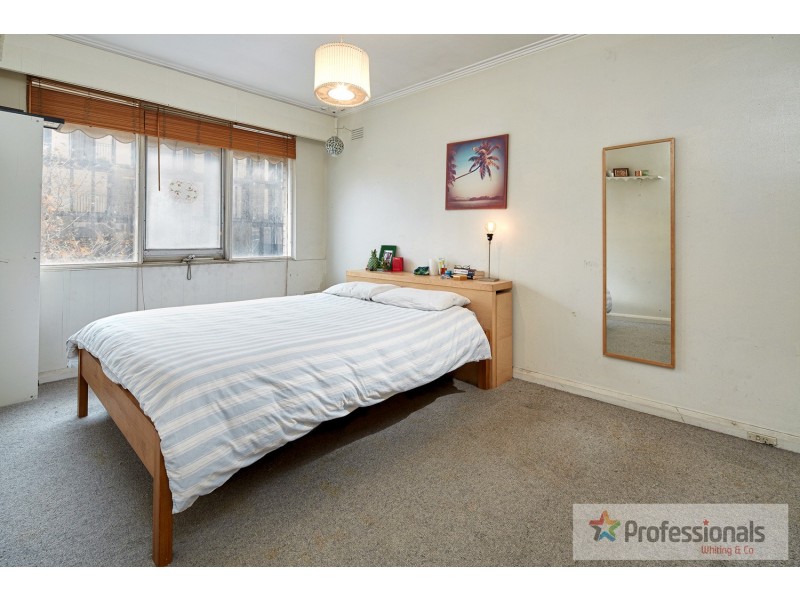 5/170 Barkly Street, St Kilda VIC 3182