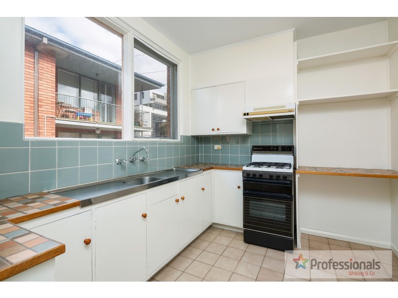 3/170 Barkly Street, St Kilda VIC 3182