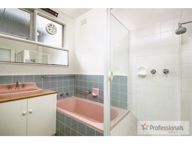 3/170 Barkly Street, St Kilda VIC 3182