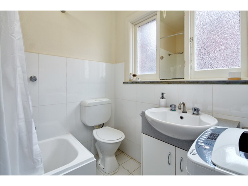 1/29 Eildon Road, St Kilda VIC 3182