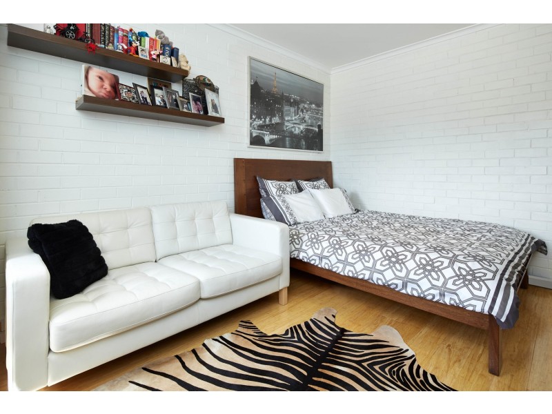 25 Redan Street, St Kilda VIC 3182