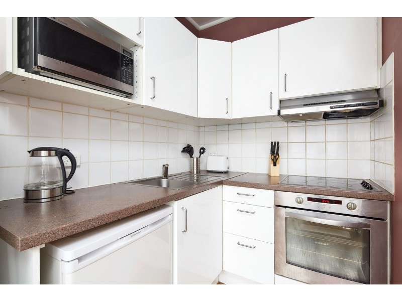 Apartment 304/363 Beaconsfield Parade, St Kilda West VIC 3182