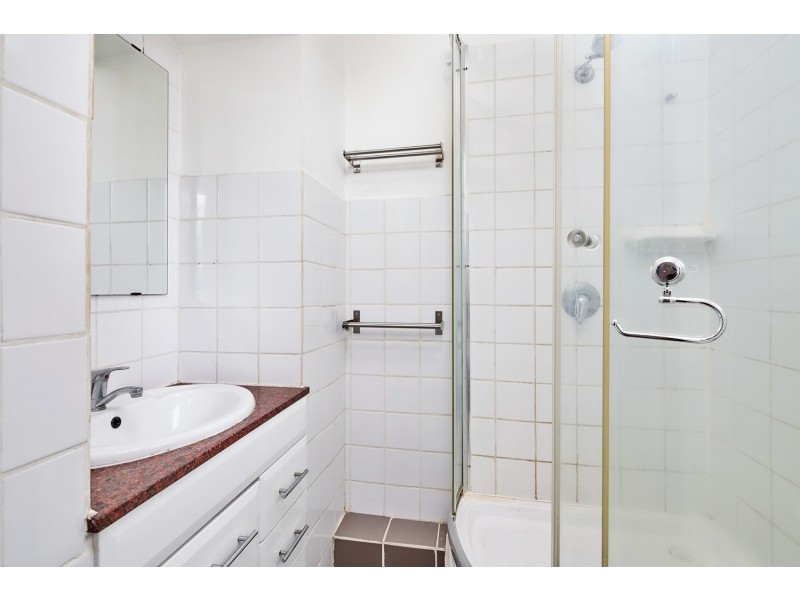 Apartment 304/363 Beaconsfield Parade, St Kilda West VIC 3182