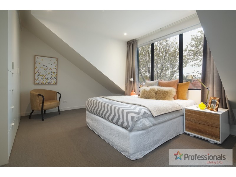 6a Lawson Street, Elwood VIC 3184