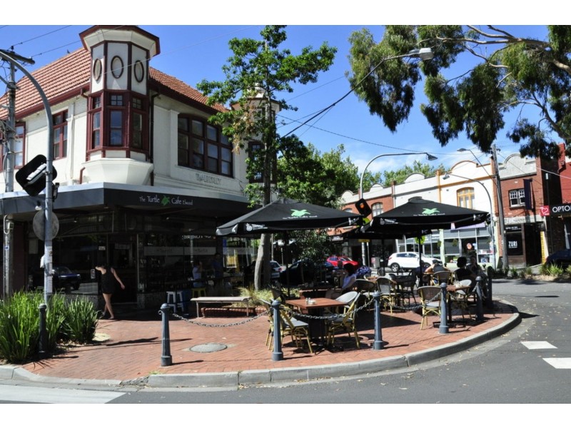 6a Lawson Street, Elwood VIC 3184