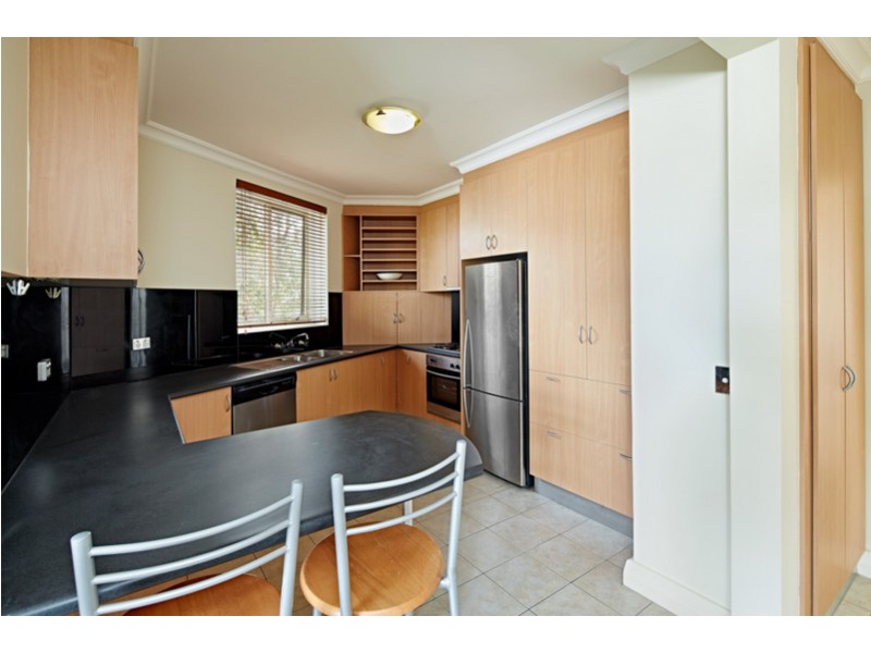 4/1 Spenser Street, St Kilda VIC 3182