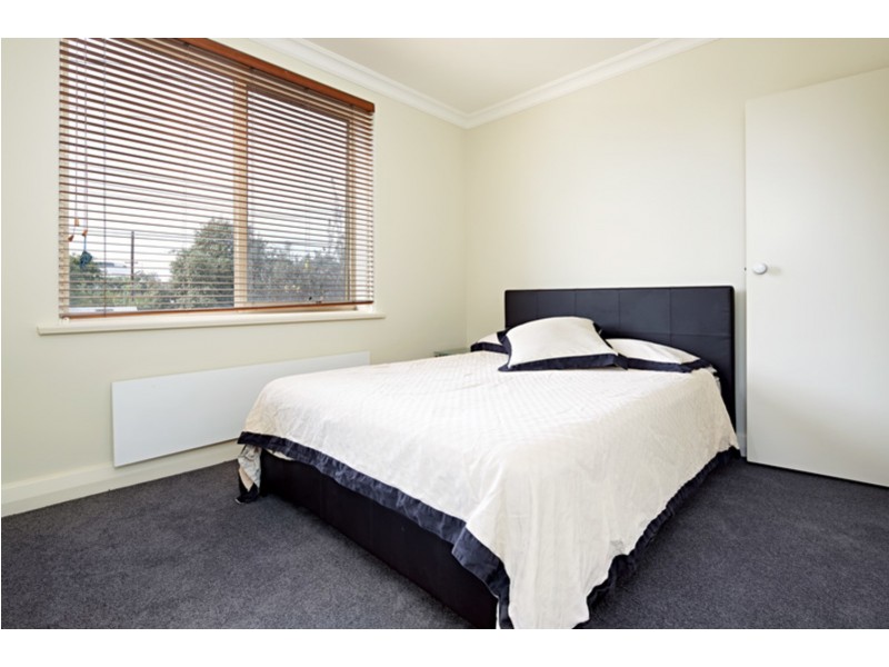 4/1 Spenser Street, St Kilda VIC 3182