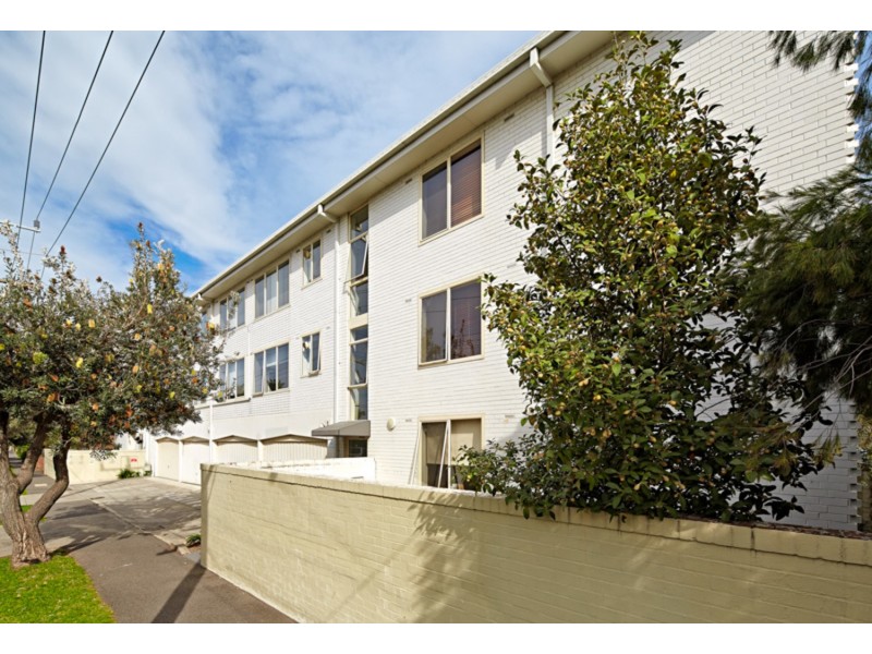4/1 Spenser Street, St Kilda VIC 3182