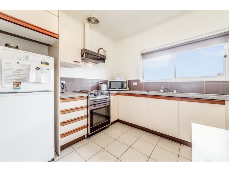 64 Alma Road, St Kilda VIC 3182