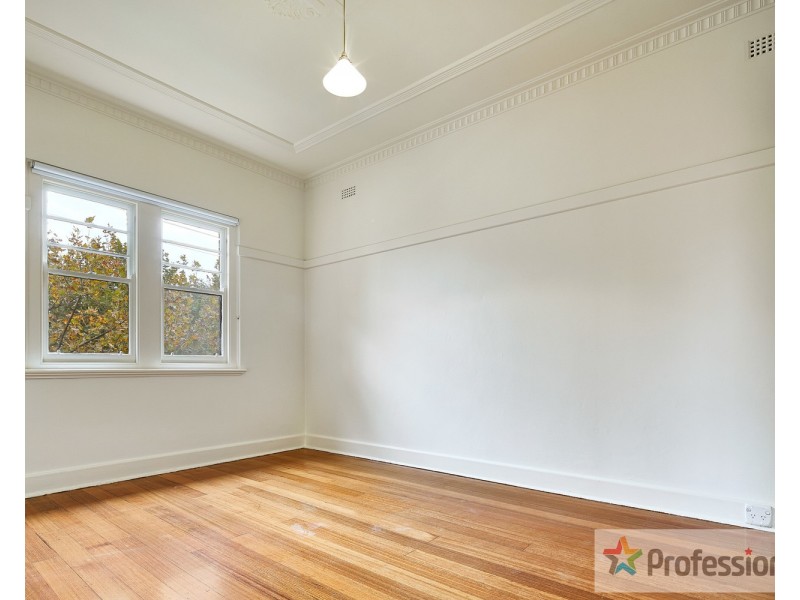 4/292 Barkly Street, Elwood VIC 3184