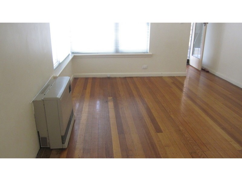2/80 Blessington Street, St Kilda VIC 3182
