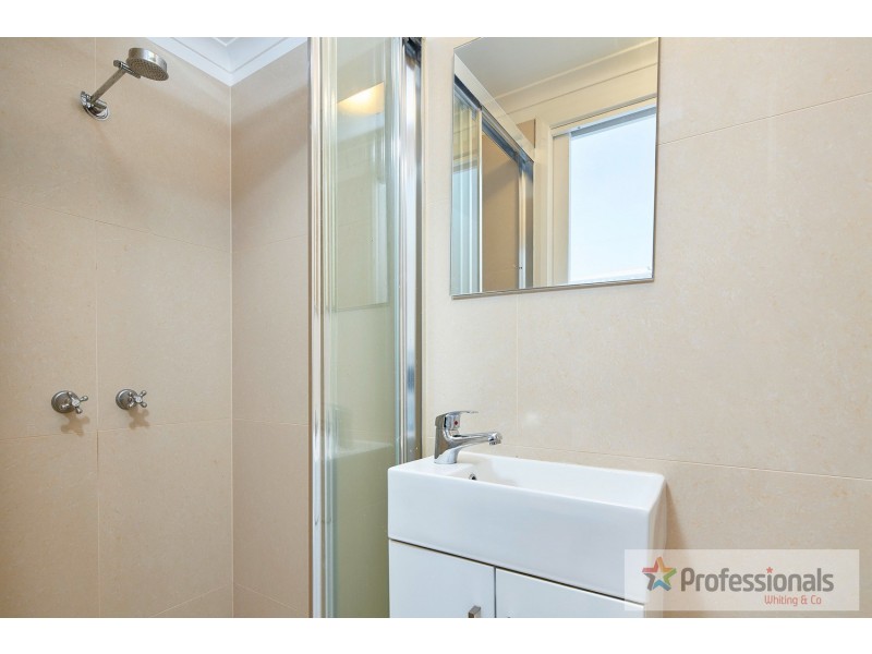 33/25  Redan Street, St Kilda VIC 3182