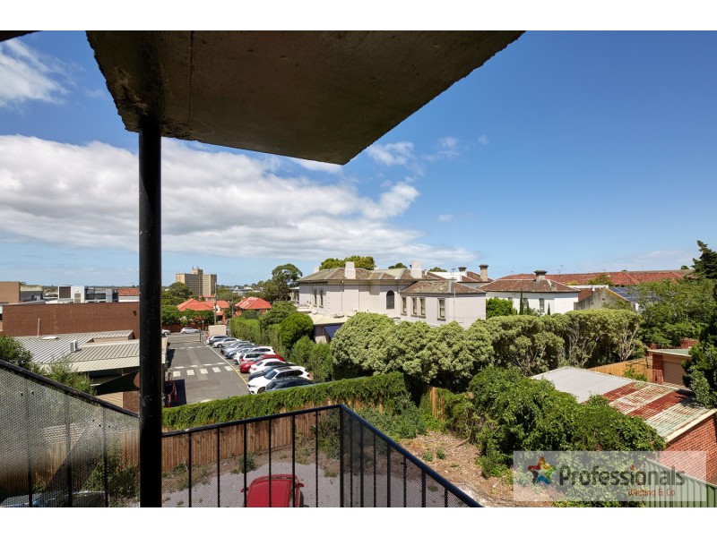 33/25  Redan Street, St Kilda VIC 3182