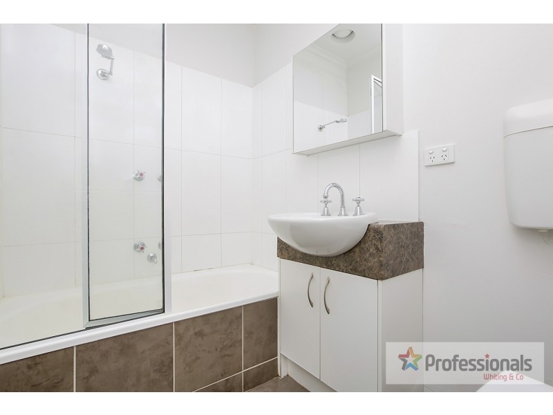 21/34 Neill Street, Carlton VIC 3053