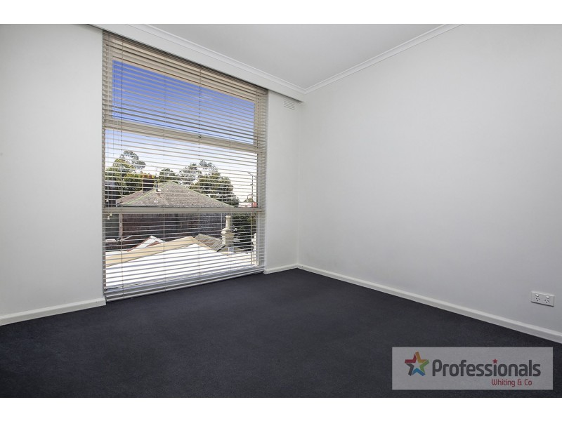 21/34 Neill Street, Carlton VIC 3053