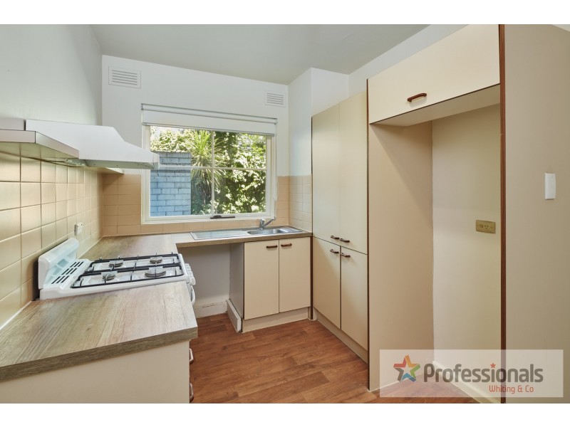 2/52 Hotham Street, St Kilda East VIC 3183