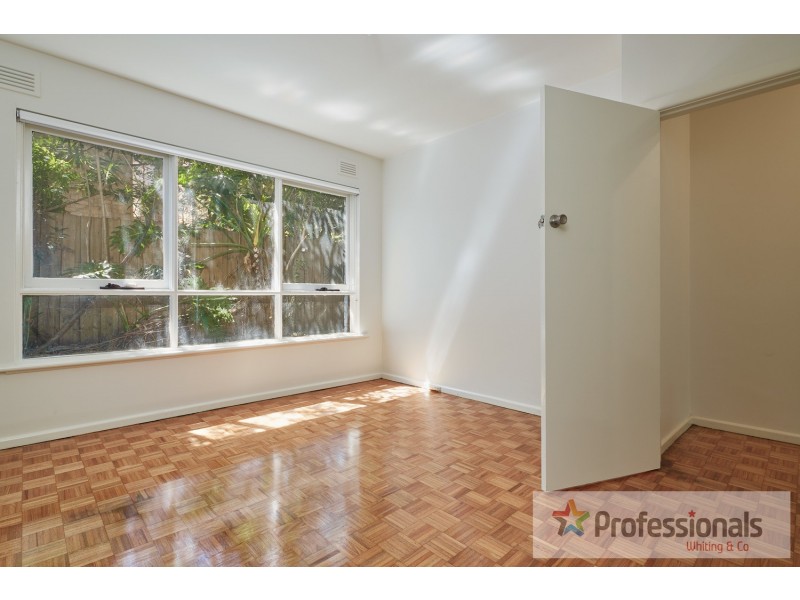 2/52 Hotham Street, St Kilda East VIC 3183