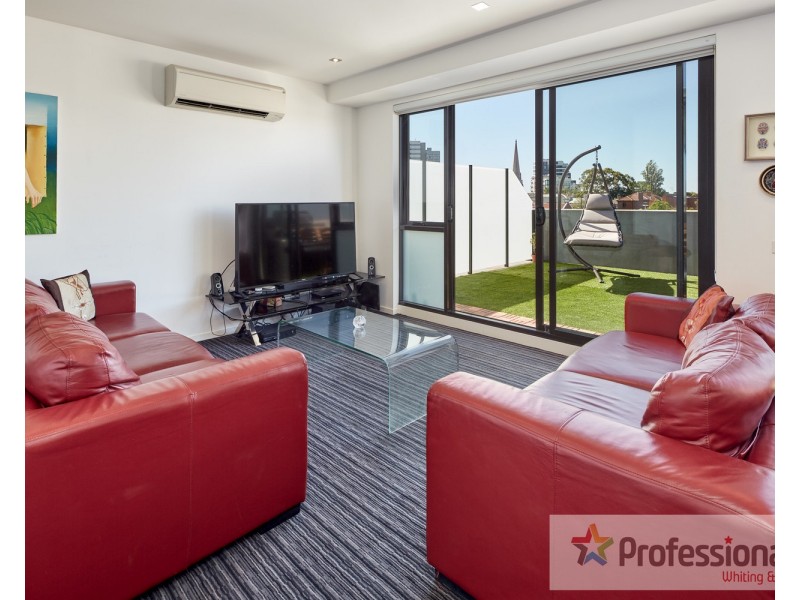 614/163 Fitzroy Street, St Kilda VIC 3182