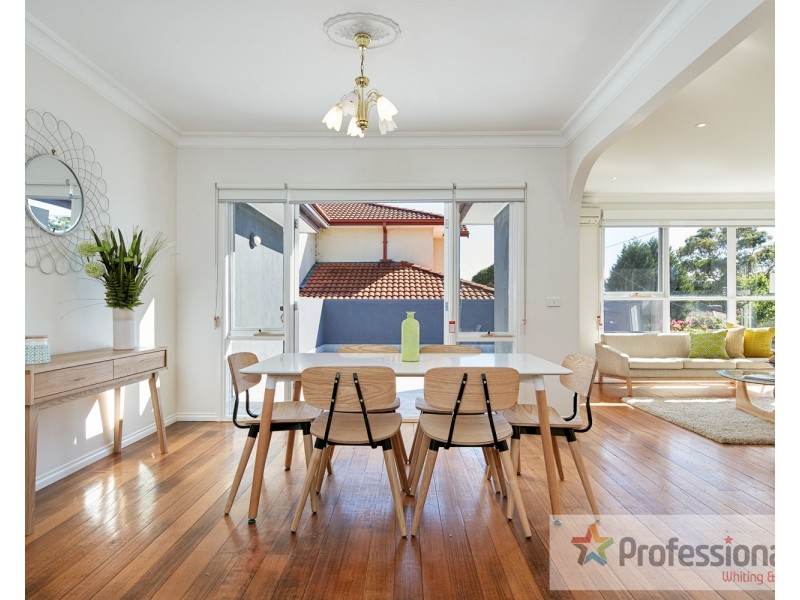 1 Kalimna Crescent, Doncaster VIC 3108