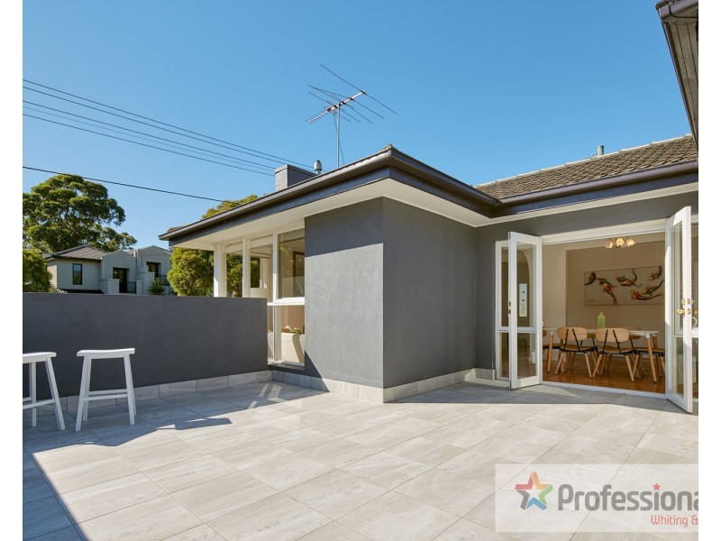 1 Kalimna Crescent, Doncaster VIC 3108