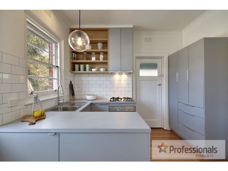 8/89 Addison Street, Elwood VIC 3184