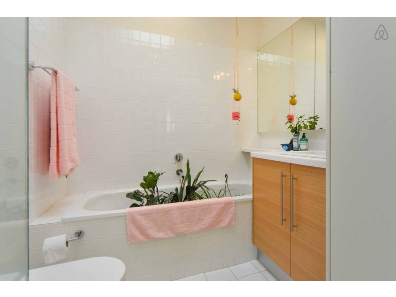 2/164 Tennyson Street, Elwood VIC 3184