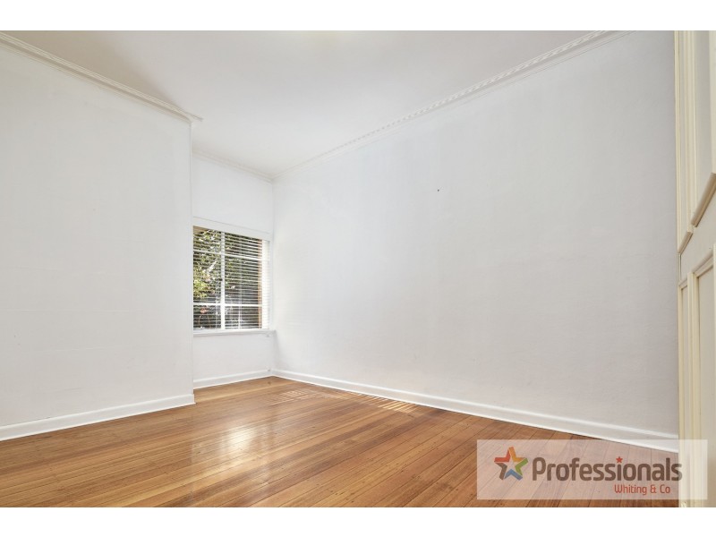 2/31 Eildon Road, St Kilda VIC 3182