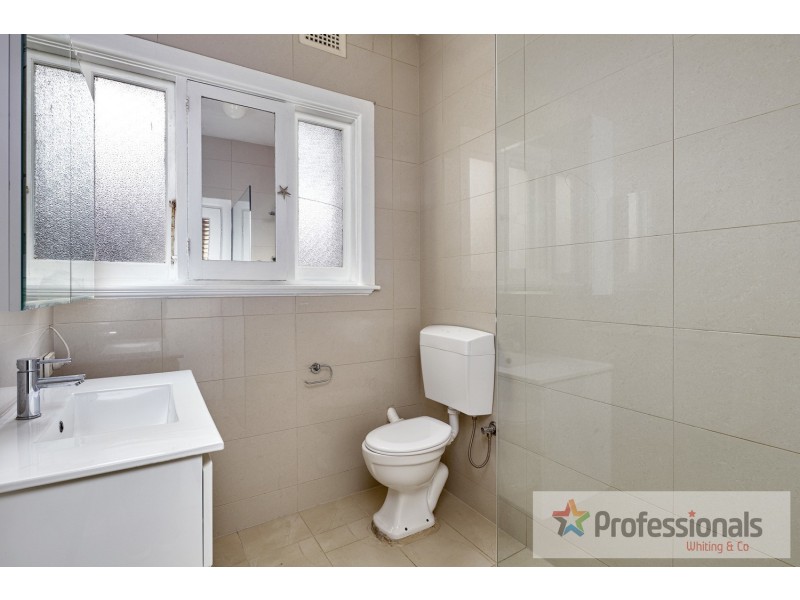 2/31 Eildon Road, St Kilda VIC 3182