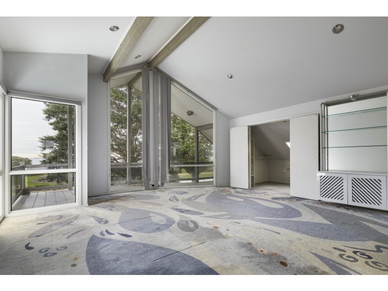 204 Esplanade, Brighton VIC 3186