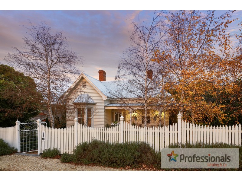 69 Aitken Street, Gisborne VIC 3437