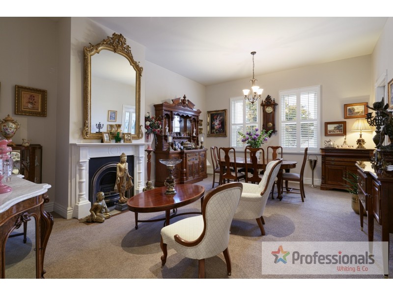 69 Aitken Street, Gisborne VIC 3437