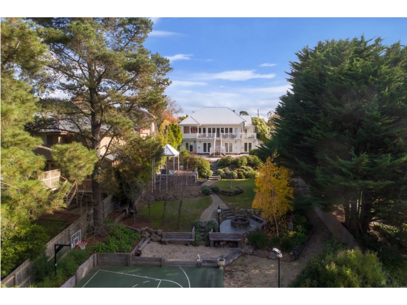 69 Aitken Street, Gisborne VIC 3437