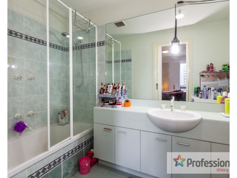 2303/83 Queensbridge Street, Southbank VIC 3006