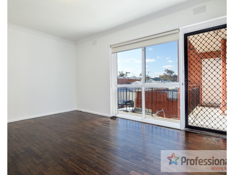 8/1  Fiona Court, St Kilda VIC 3182