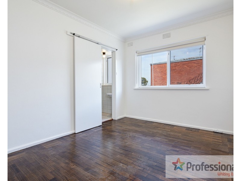 8/1  Fiona Court, St Kilda VIC 3182