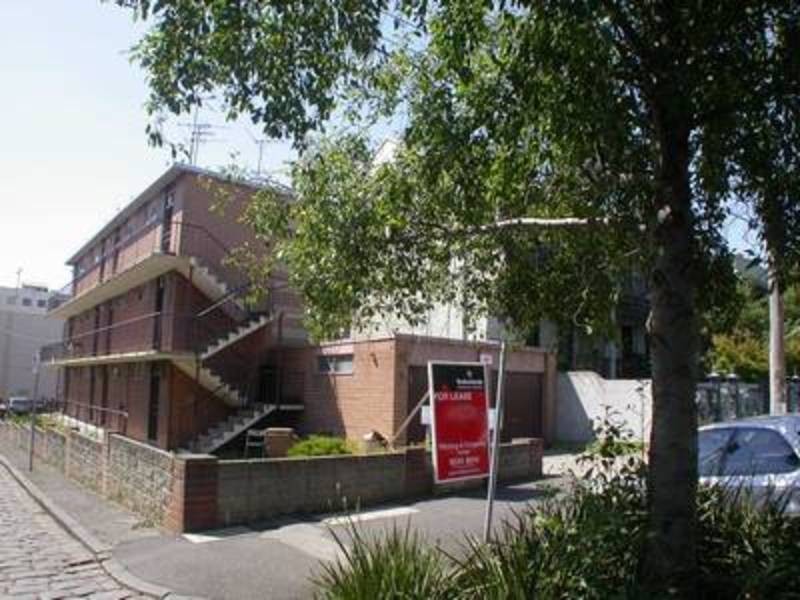8/2 Dalgety Street, St Kilda VIC 3182