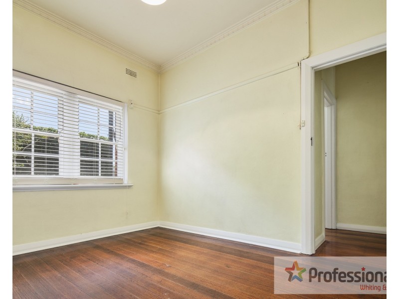 1/4A Mozart Street, St Kilda VIC 3182