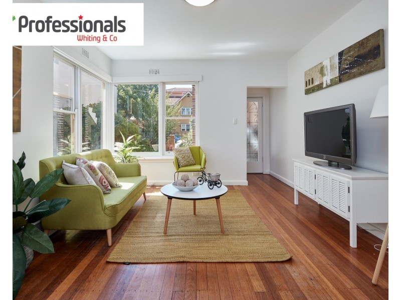 2/80 Blessington Street, St Kilda VIC 3182