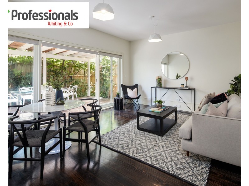 2 West Beach Road, St Kilda West VIC 3182