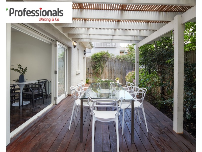 2 West Beach Road, St Kilda West VIC 3182
