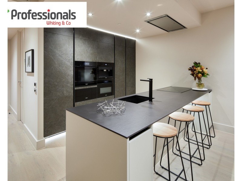 203/1 Powlett Street, East Melbourne VIC 3002