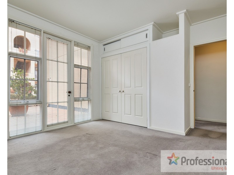 17/151 Fitzroy Street, St Kilda VIC 3182