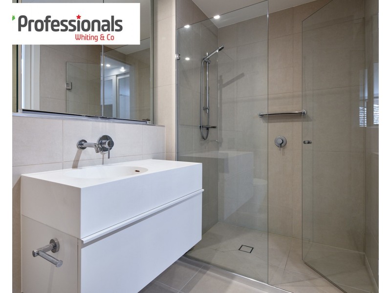 205/181 Fitzroy Street, St Kilda VIC 3182