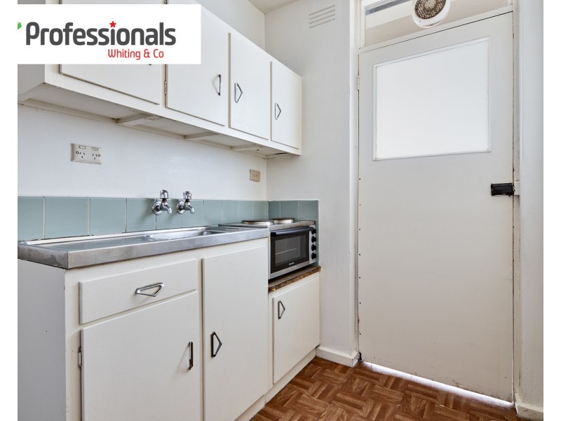 2 Dalgety Street, St Kilda VIC 3182