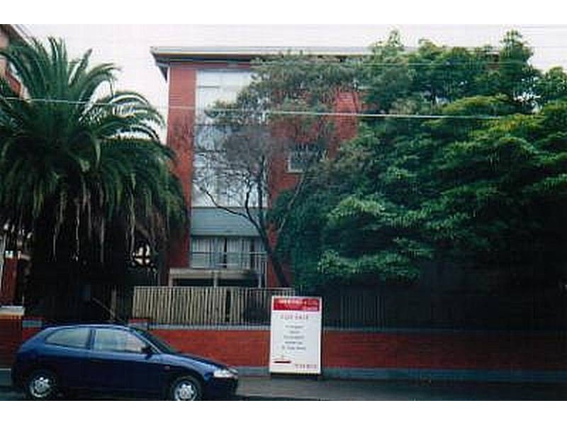 19/82 Grey Street, St Kilda VIC 3182