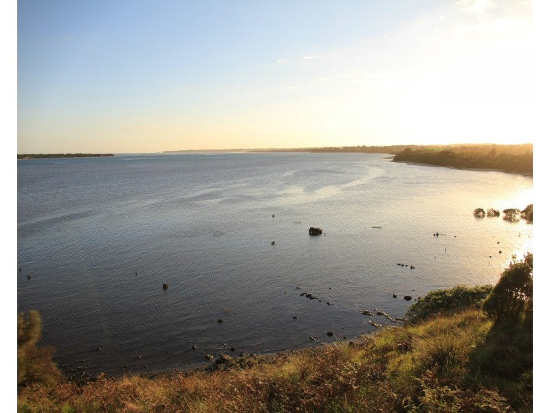 14 Kanowna Place, Inverloch VIC 3996