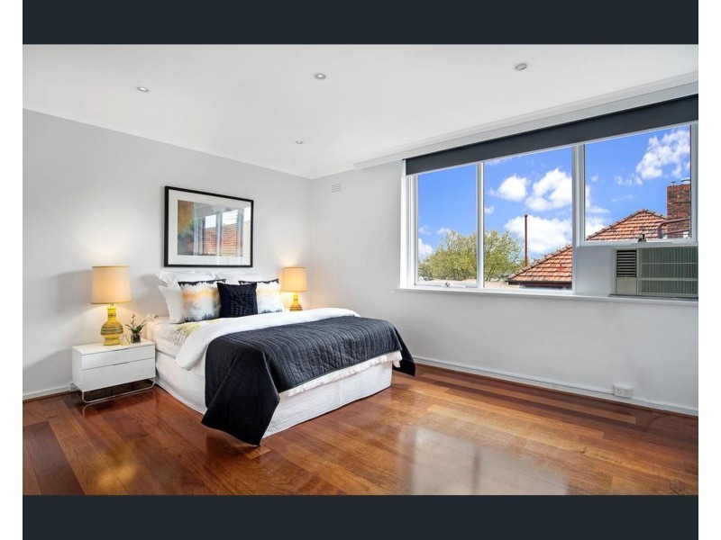 15/19 Mitford Street, St Kilda VIC 3182