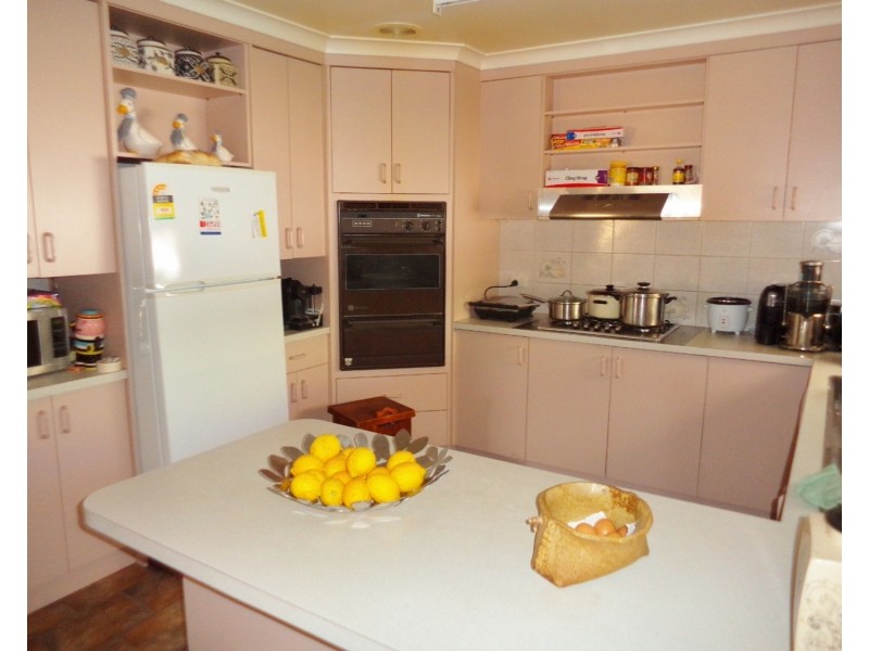 2 Fulford Court, Swan Hill VIC 3585