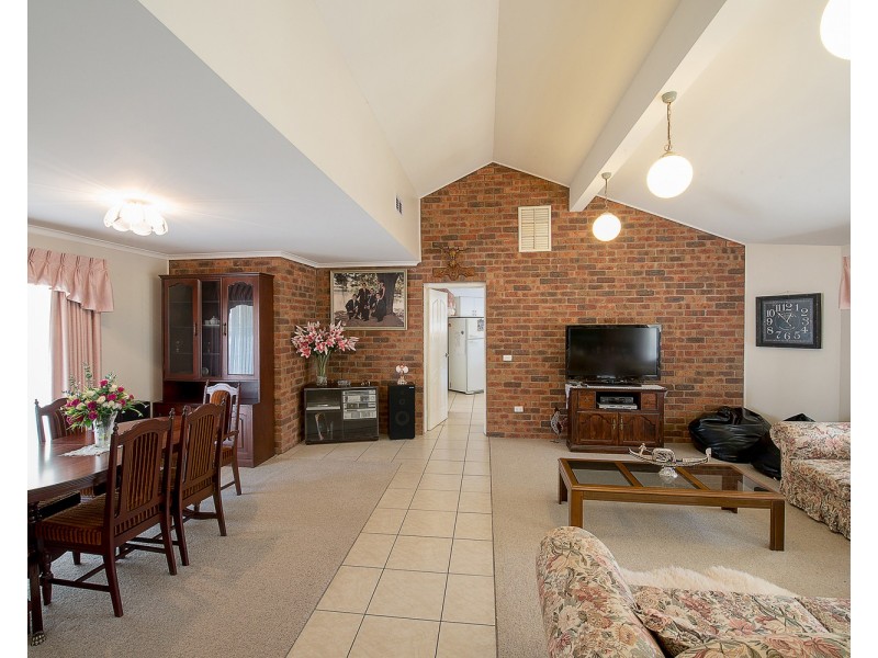 2 Swinton Court, Swan Hill VIC 3585